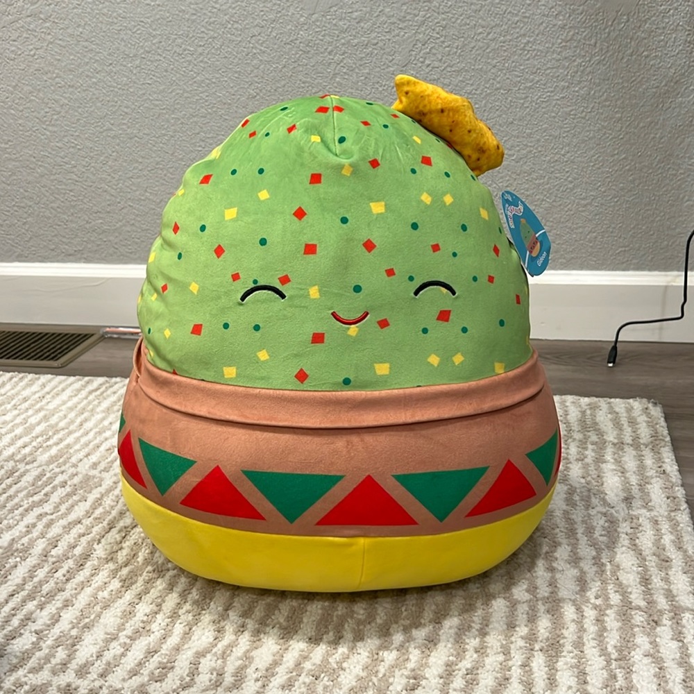 Chips and Guac squishmallow